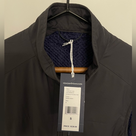 New Vineyard Vines On-The-Go Packable Vest (Size: Small) - Picture 5 of 6